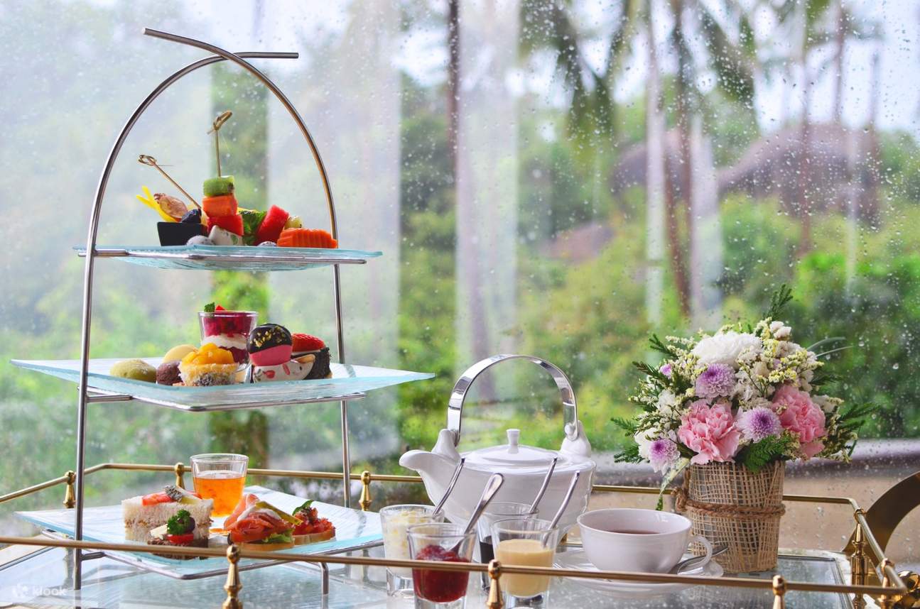 Afternoon Tea Set at Lobby Lounge in Banyan Tree Samui